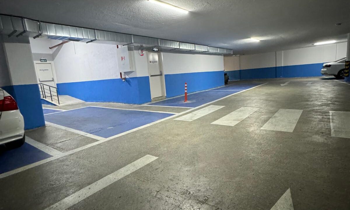 16f9598f-8fa1-4165-bc3d-c81560a752b8