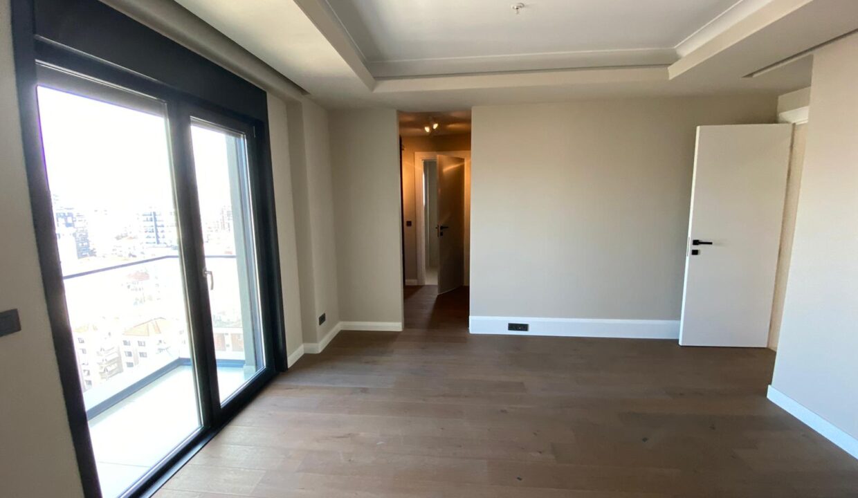 1ee297af-c014-47bf-aaea-f4fd6d3884bb