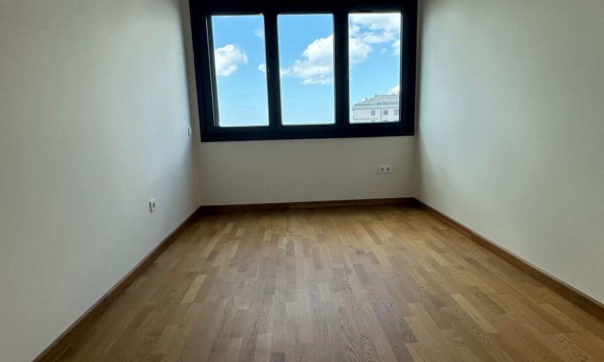 51e3a40e-2adc-45c4-9e1c-52139edcb3d0