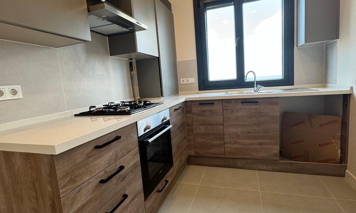 65bfef0a-e038-4a03-ba8a-49df91383876