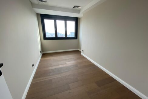 70603795-5dee-484d-a5e3-0e25f64892f8