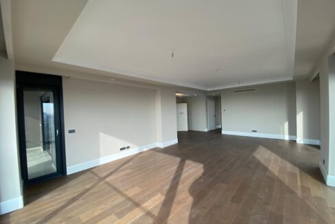 8eb6ee93-3b34-4495-8a19-07c9fb88b4a7