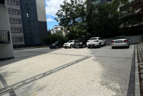 9667aa09-2e1e-40ca-9289-4df1ee3d7a92