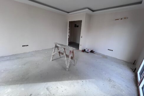 WhatsApp Image 2024-11-18 at 10.35.19 (2)