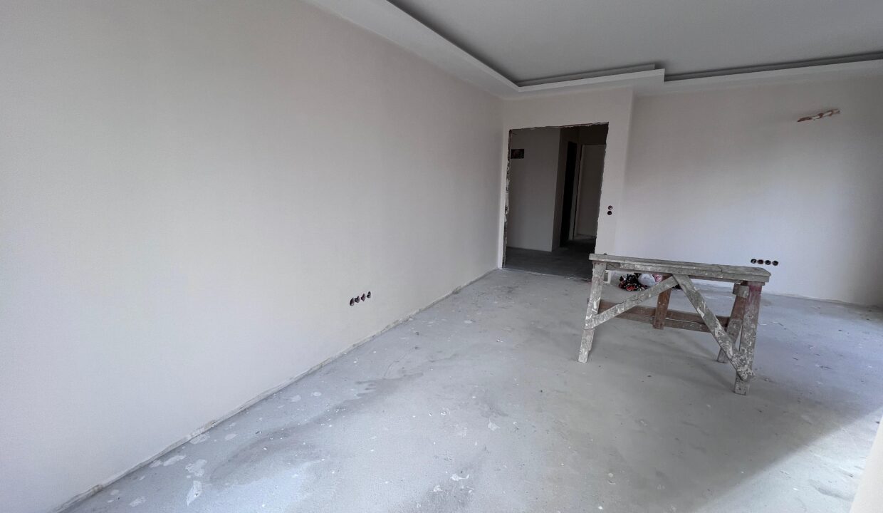 WhatsApp Image 2024-11-18 at 10.35.19 (6)