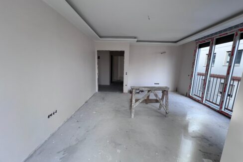 WhatsApp Image 2024-11-18 at 10.35.20 (1)