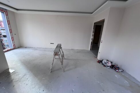 WhatsApp Image 2024-11-18 at 10.35.20 (2)