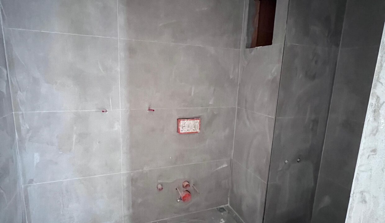 WhatsApp Image 2024-11-18 at 10.35.34 (1)