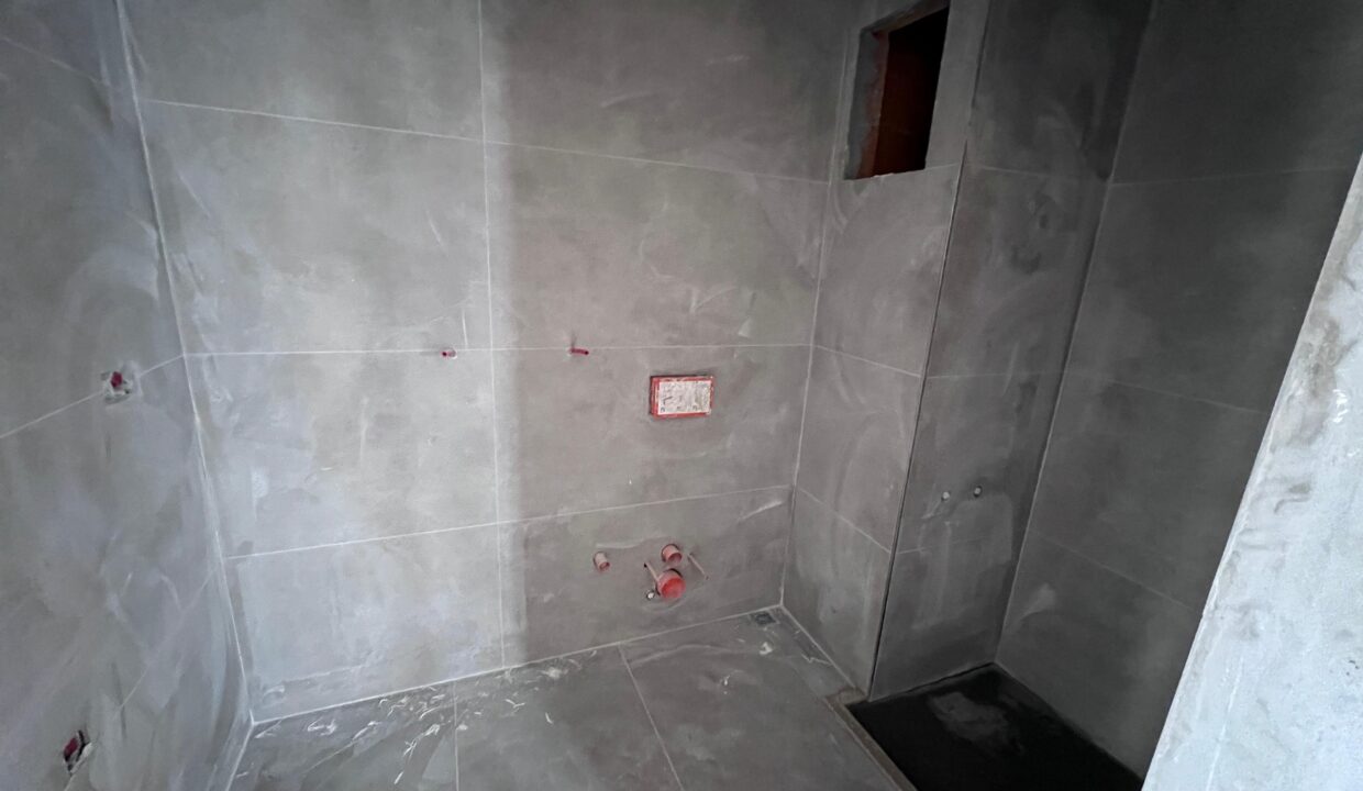 WhatsApp Image 2024-11-18 at 10.35.34