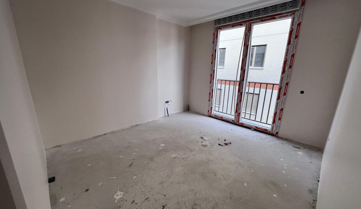 WhatsApp Image 2024-11-18 at 10.35.34 (2)