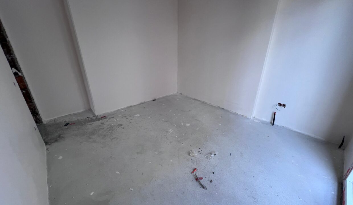 WhatsApp Image 2024-11-18 at 10.35.35 (2)