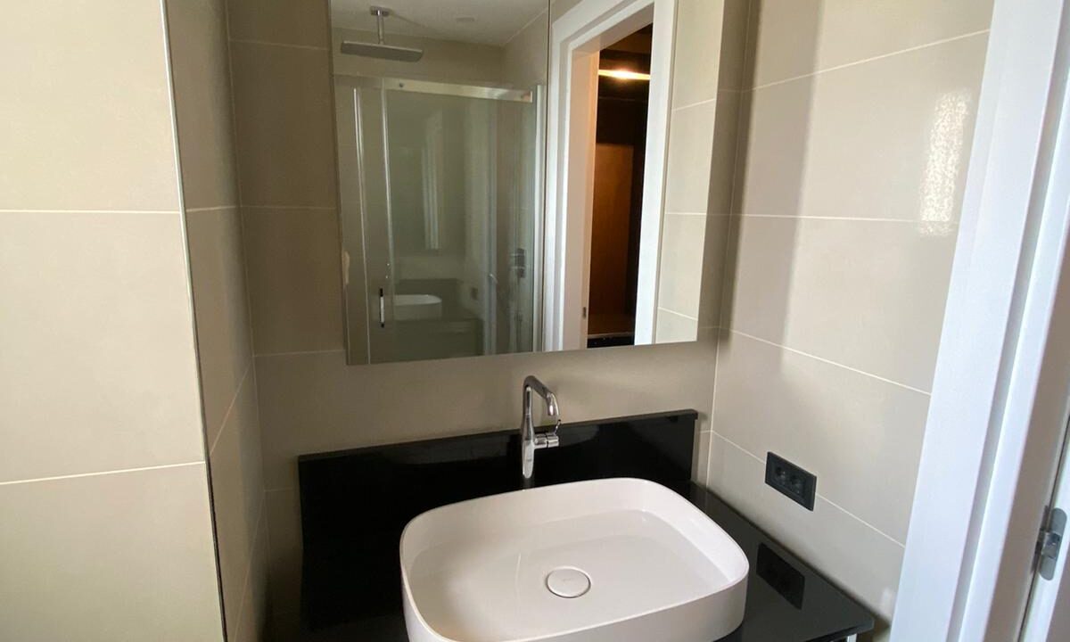 c511c9e4-3551-459c-84a0-9335882052e5