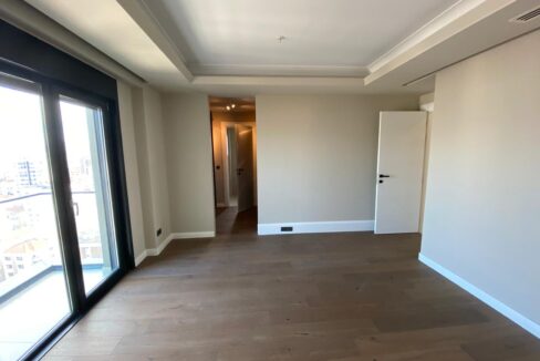 e0499d34-9526-4ce6-9e15-0f89761d83f8