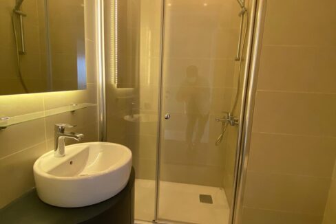 f5928115-ccf7-40c2-a0e4-23f31bb1e5e0