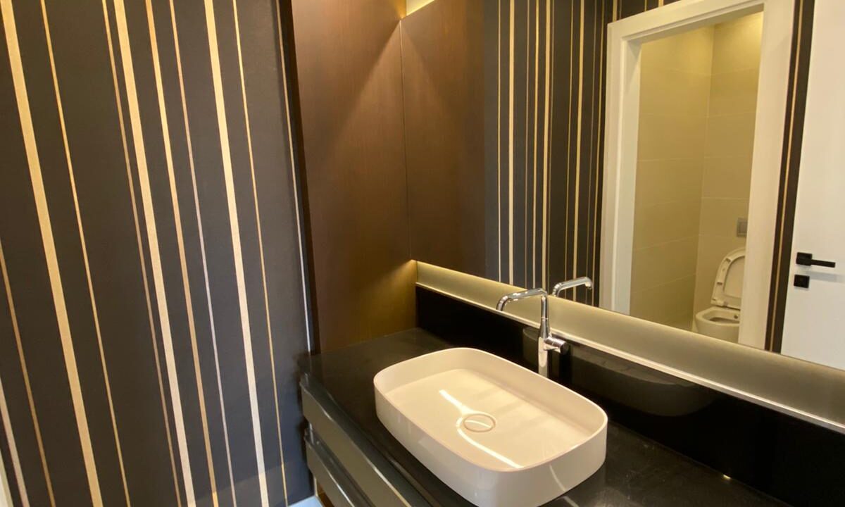 f70a2f2c-93ca-4db4-9c3f-a17df969a974