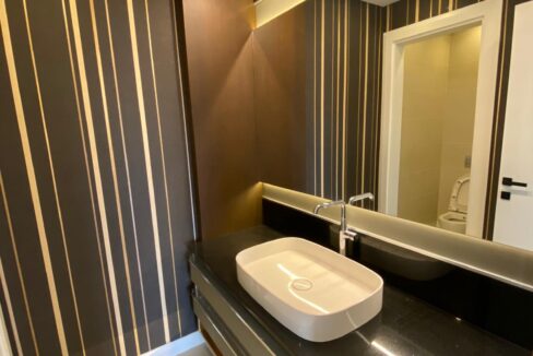 f70a2f2c-93ca-4db4-9c3f-a17df969a974