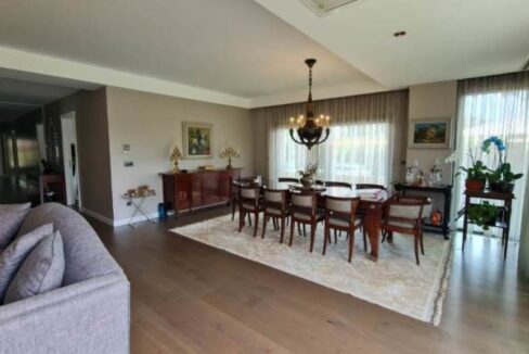 2a0ee060-bcb8-4b80-b49e-2ca6a7d45e49