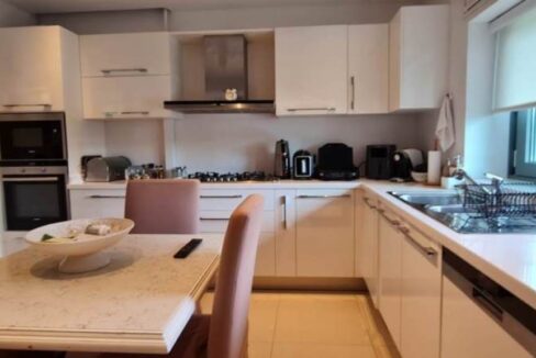 a1c9a93b-f6f6-419e-8529-66983350c588 (17)