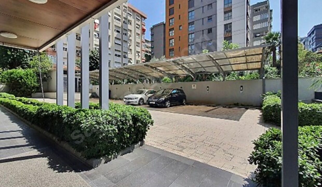 b770582c-e869-43cf-9e33-3664fbced6f0