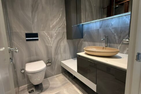 WhatsApp Image 2026-03-05 at 09.41.43 (2)