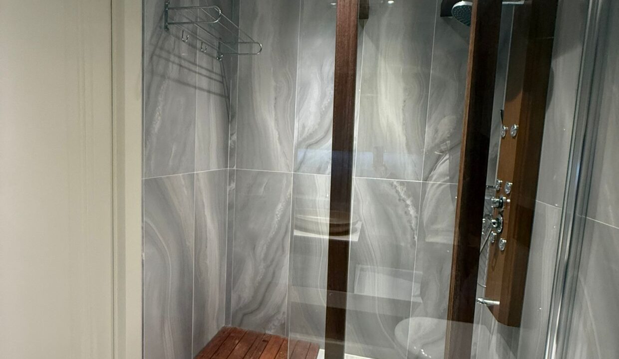 WhatsApp Image 2026-03-05 at 09.41.47 (2)