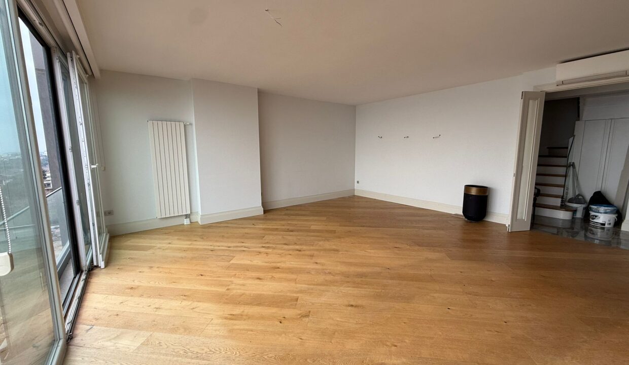 WhatsApp Image 2026-03-05 at 09.41.48 (3)